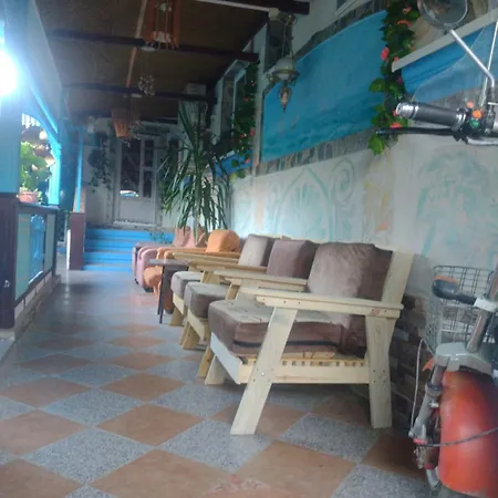 Alojamento de Acomodação e Pequeno-almoço Casa De Vacanta ,,puiu & Nelly,,