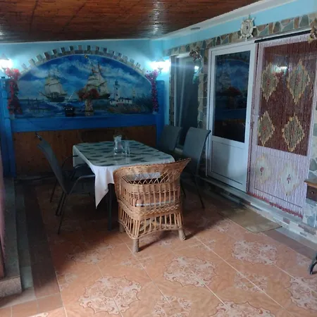 Bed & Breakfast Casa De Vacanta ,,puiu & Nelly,, 3*